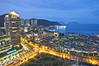 海南三亚 · 半山半岛